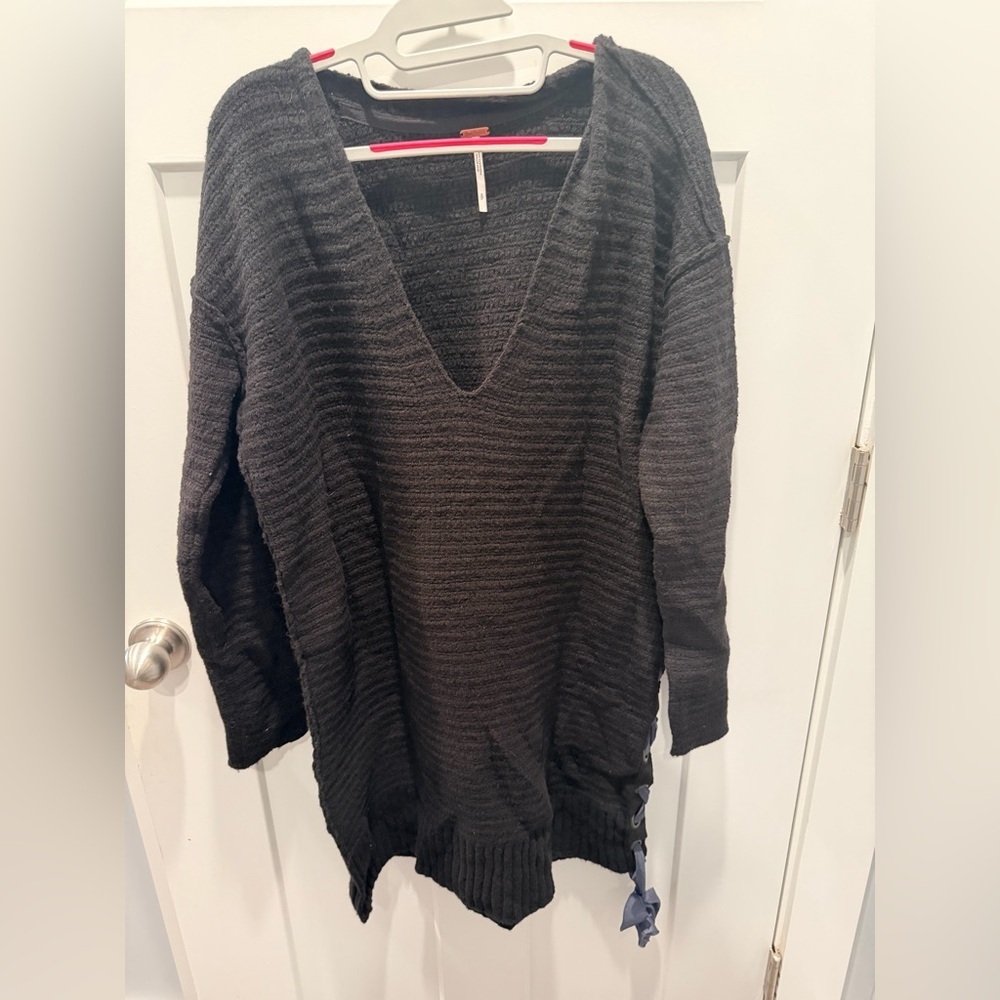 Free People Oversized Charcoal V Neck Lace Up Sweater Tunic S
